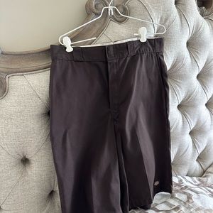 Deckies men’s shorts